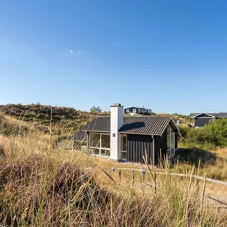 Aivi - 700m From The Sea By Interhome Feriehus *