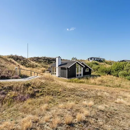 Aivi - 700m From The Sea By Interhome Feriehus *