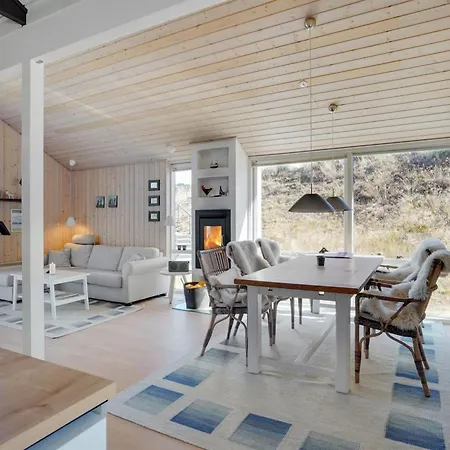 Aivi - 700m From The Sea By Interhome Vakantiehuis *