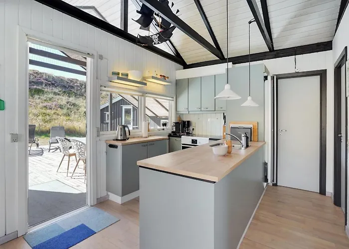 Holiday home Aivi - 700m From The Sea By Interhome Fano