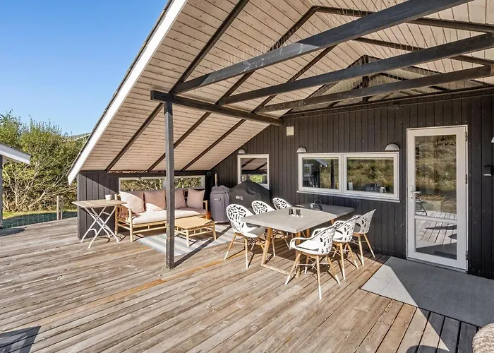 Aivi - 700m From The Sea By Interhome