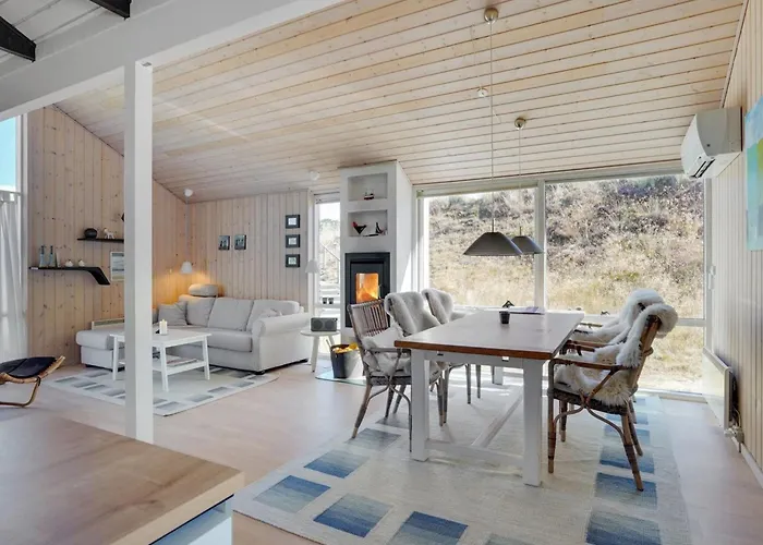 Aivi - 700m From The Sea By Interhome Feriehus *